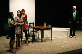 Arthur und das Trio mit Topschauspielerin Claudi Riese